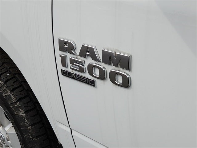 2022 RAM 1500 Classic RAM 1500 CLASSIC TRADESMAN REGULAR CAB 4X4 8' BOX